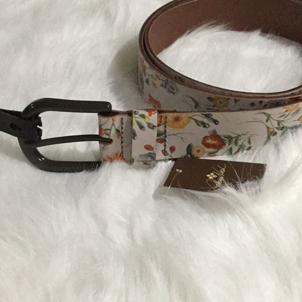 Patricia Nash L Large Floral Leather Belt